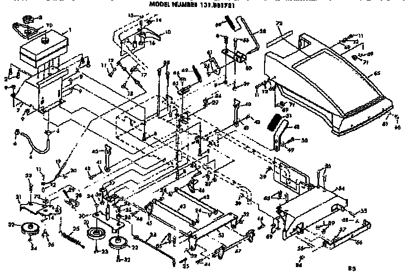 Shroud and fuel tank assembly