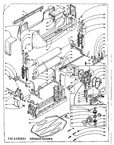 Wringer and wringer gear case assembly