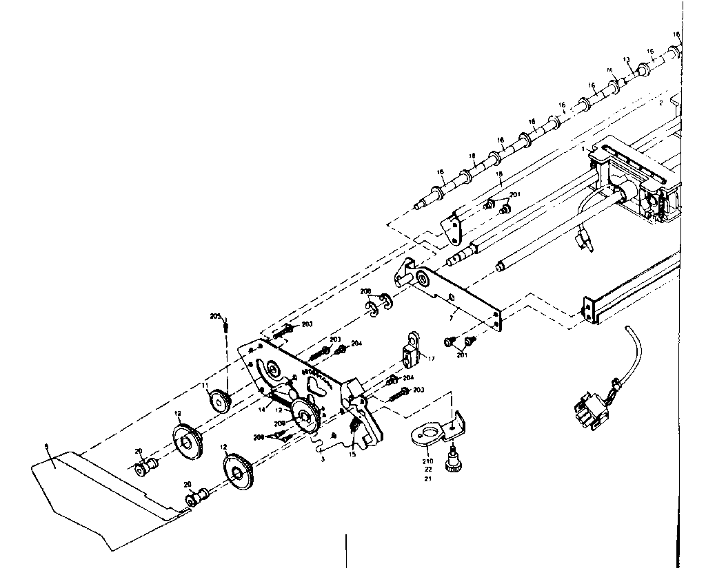 BIDIRECTIONAL TRACTOR FEEDER