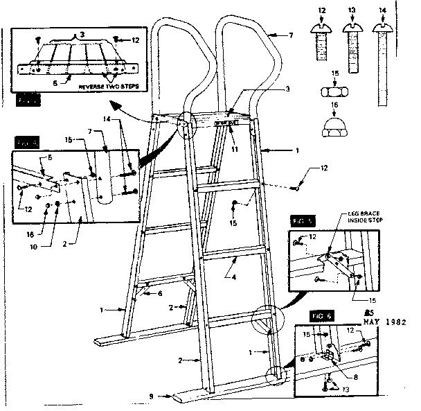 Swimming pool ladder