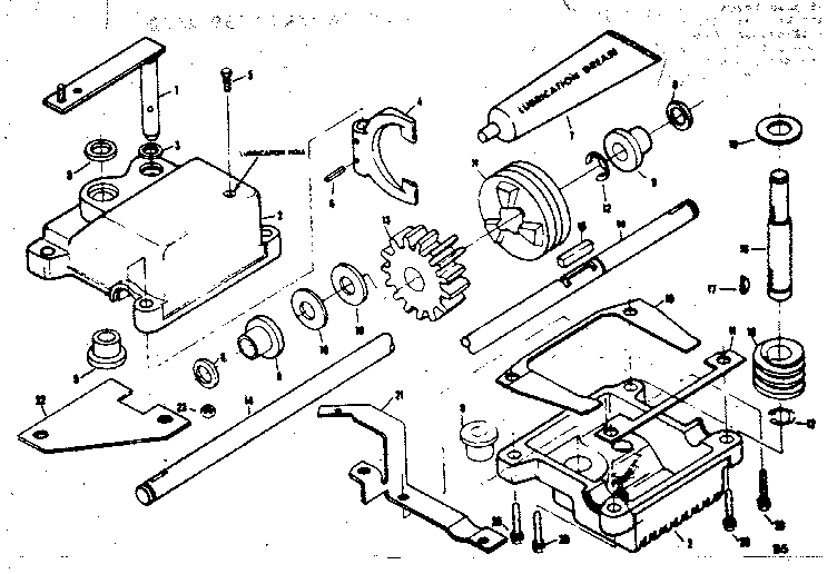 Gear case assembly