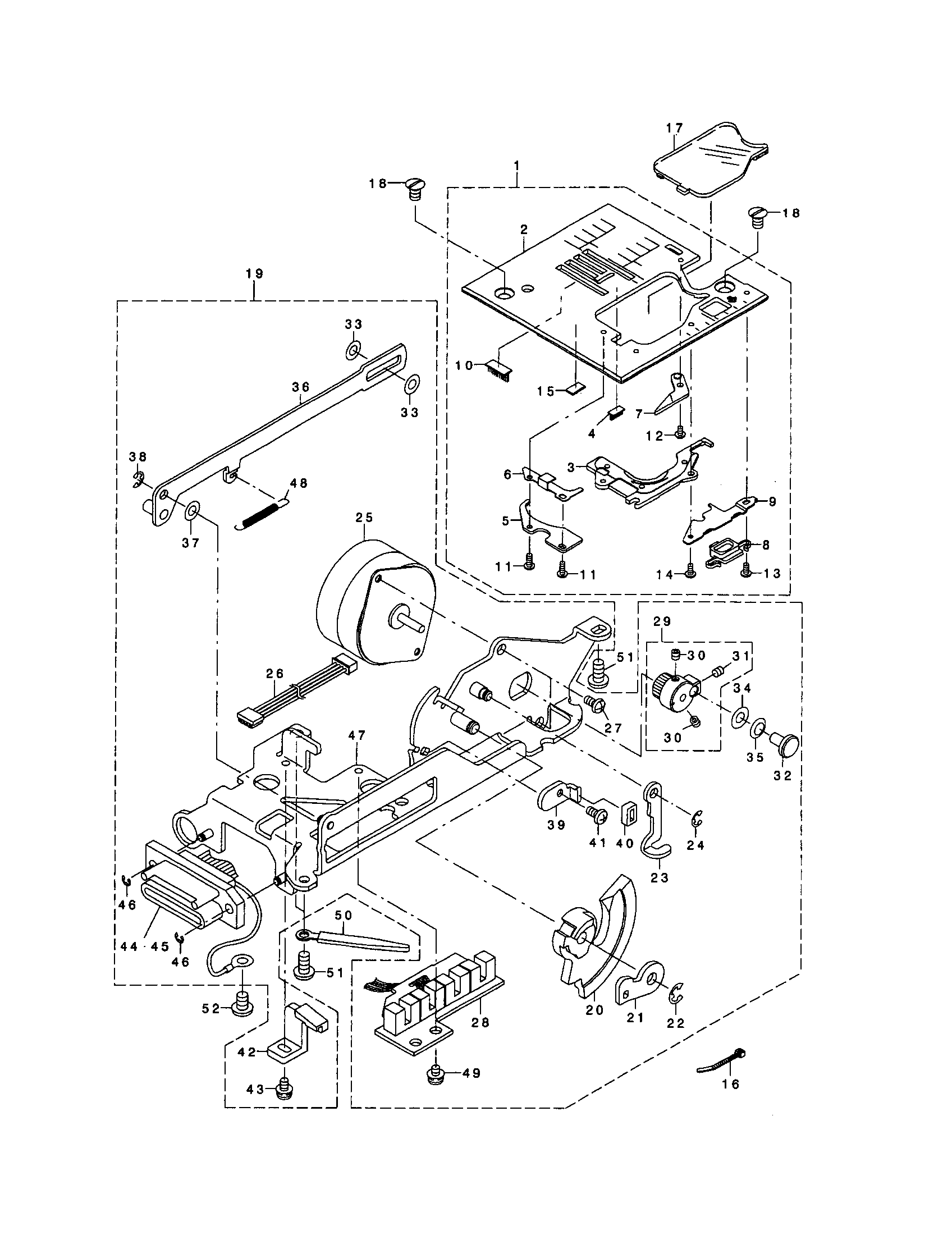 Needle plate/lateral feed