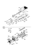 Ice bucket auger and ice maker